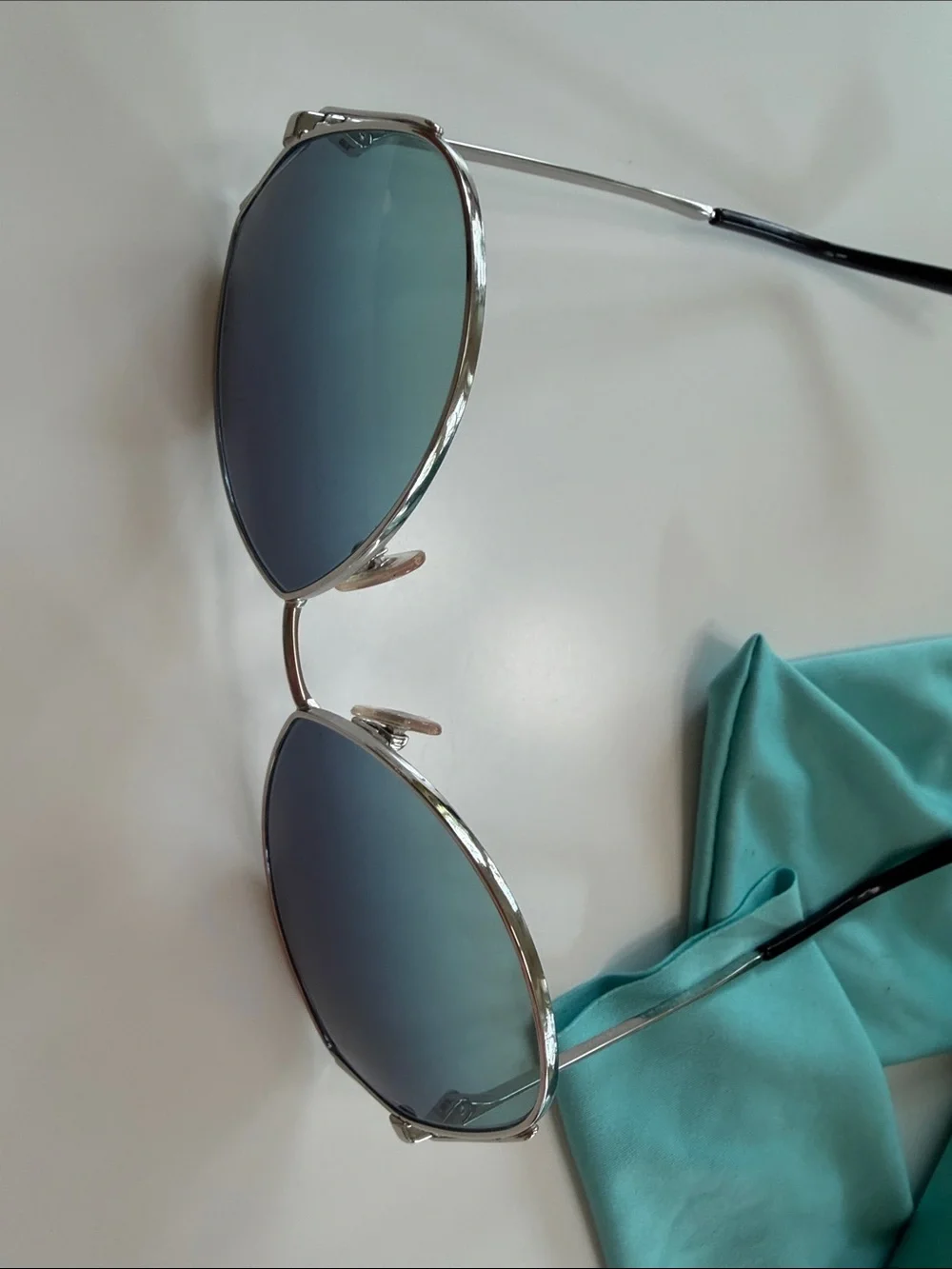 Tiffany & Co. 100% authentic
